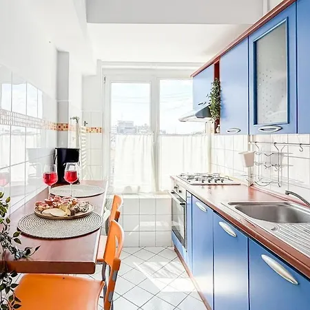 Appartement Sunset Nest - M&m Boekarest