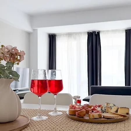 Appartement Sunset Nest - M&m Boekarest